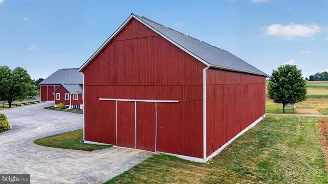 967 FARMDALE RD, Mount Joy, PA 17552