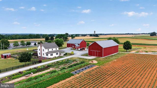 967 FARMDALE RD, Mount Joy, PA 17552