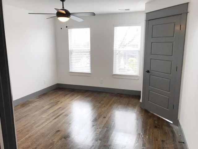 933B Thomas Ave, Nashville, TN 37216