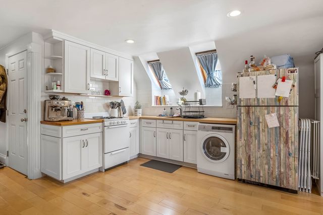 151 Magazine St 3, Cambridge, MA 02139