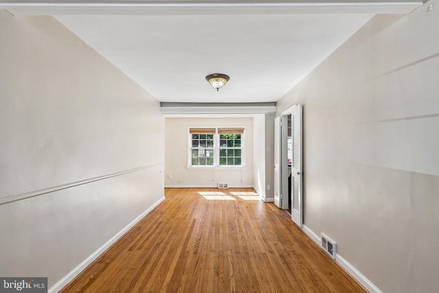 8219 BROOKSIDE RD, Elkins Park, PA 19027