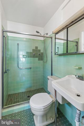 8219 BROOKSIDE RD, Elkins Park, PA 19027
