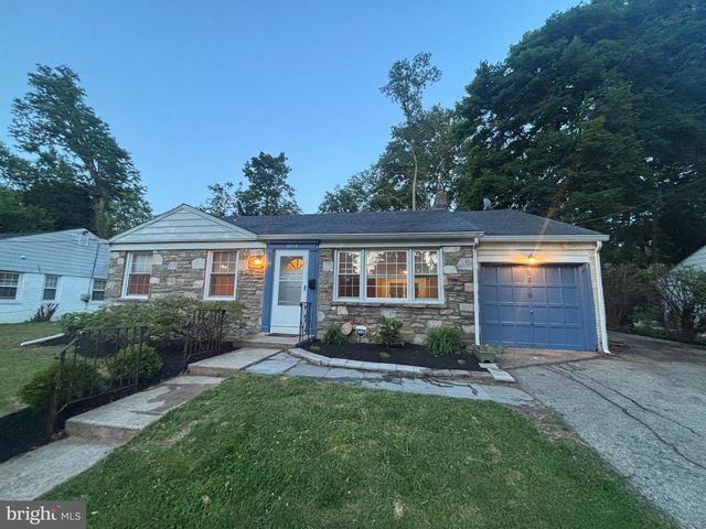 8219 BROOKSIDE RD, Elkins Park, PA 19027