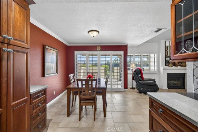 832 Trinity, Claremont, CA 91711