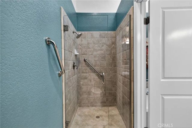 832 Trinity, Claremont, CA 91711