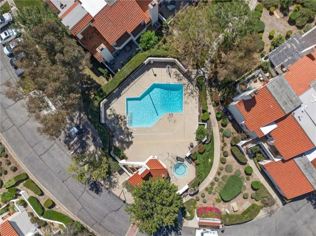 832 Trinity, Claremont, CA 91711