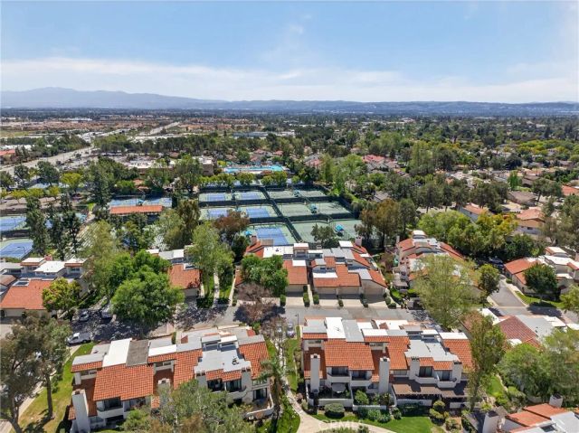 832 Trinity, Claremont, CA 91711