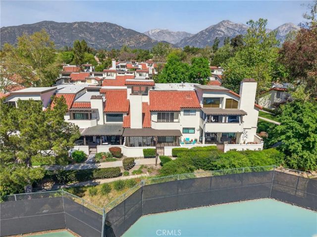 832 Trinity, Claremont, CA 91711