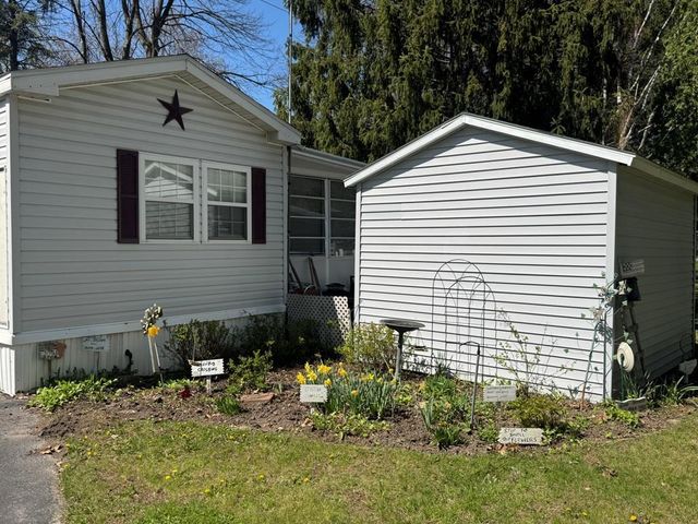 391 Skyline Drive, Edgerton, WI 53534