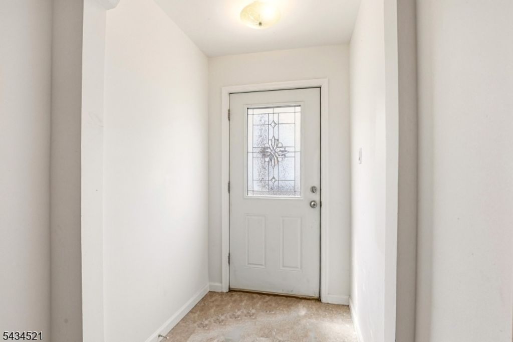 174 Orient St, Bayonne City, NJ 07002 — photo 5