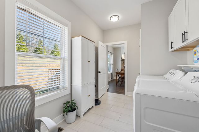 20 Sycamore Rdg, W, Burns, TN 37029