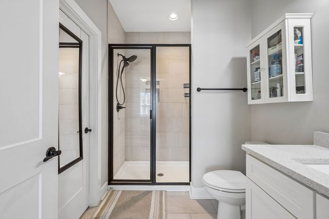 20 Sycamore Rdg, W, Burns, TN 37029