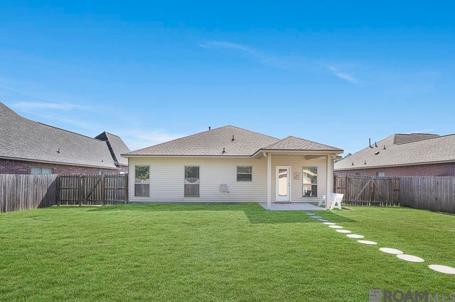 26259 Avoyelles Ave, Denham Springs, LA 70726