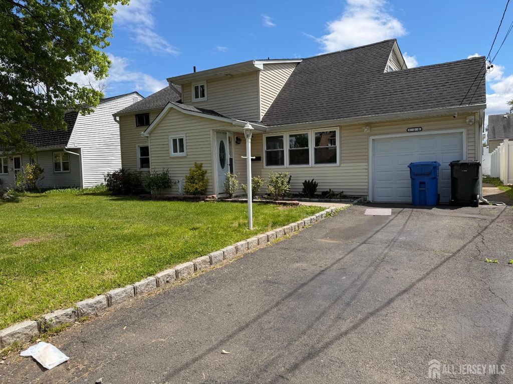 120 W Warren Street, Iselin, NJ 08830