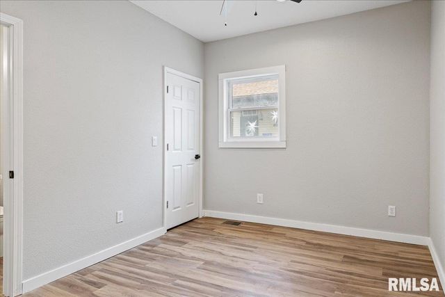 1022 N WALNUT Street, Springfield, IL 62702