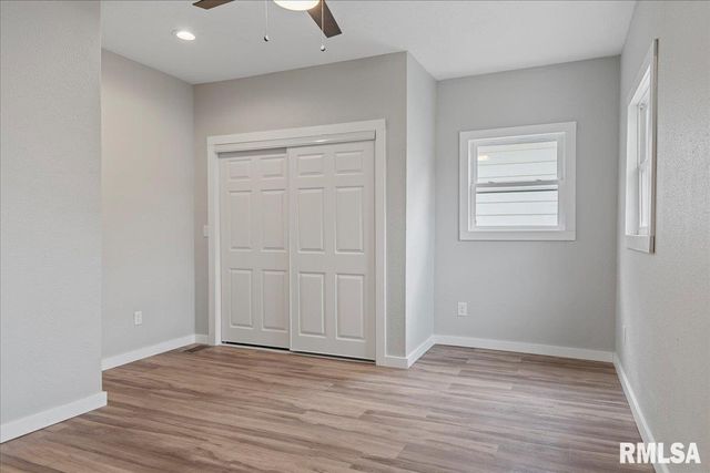 1022 N WALNUT Street, Springfield, IL 62702