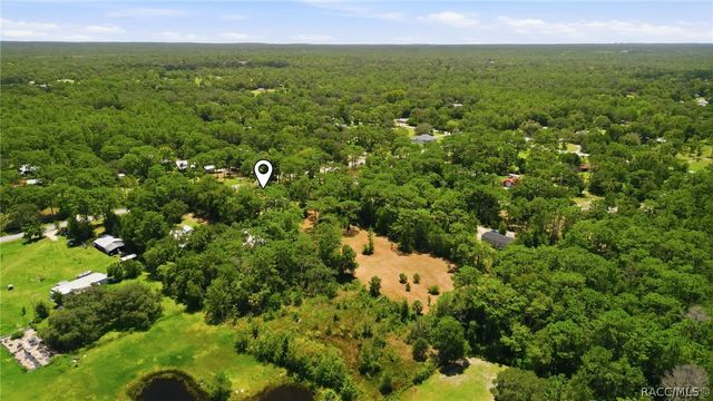 4708 S Evergreen Avenue, Homosassa, FL 34446