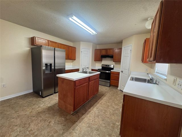 102 FLATFISH COURT, Kissimmee, FL 34759