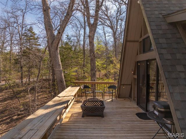 1126 Mitten Ridge Drive, Innsbrook, MO 63390