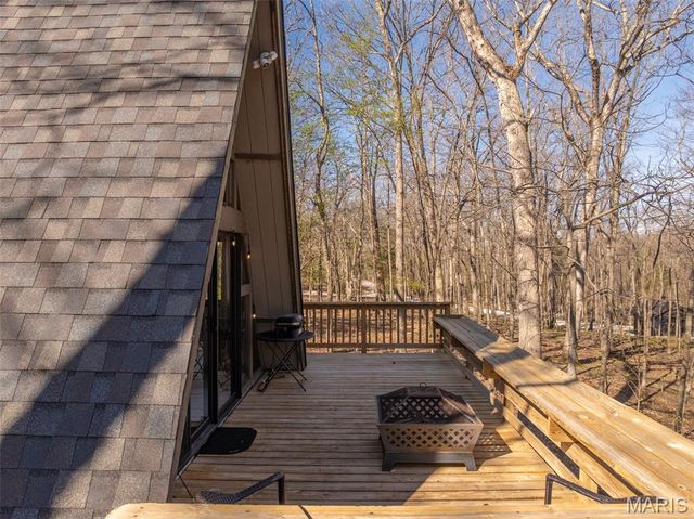 1126 Mitten Ridge Drive, Innsbrook, MO 63390
