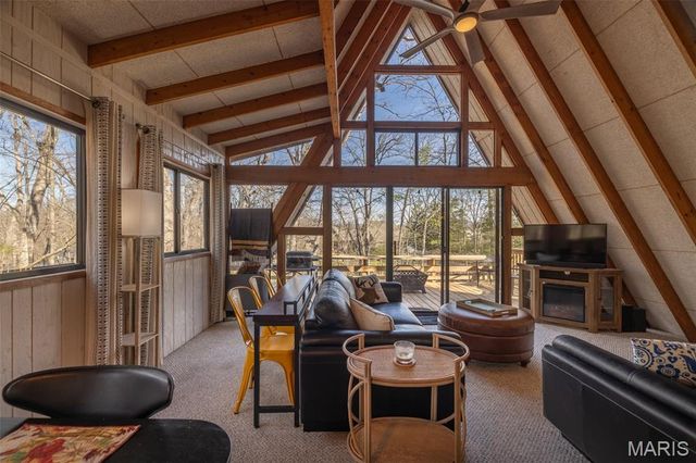 1126 Mitten Ridge Drive, Innsbrook, MO 63390