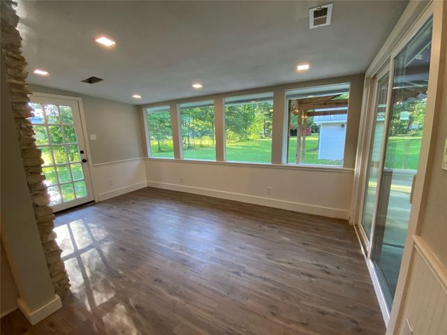 26941 E River Road, Splendora, TX 77372