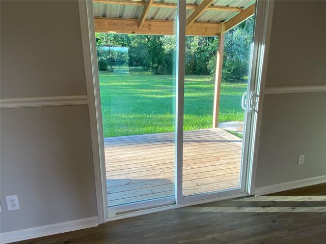 26941 E River Road, Splendora, TX 77372