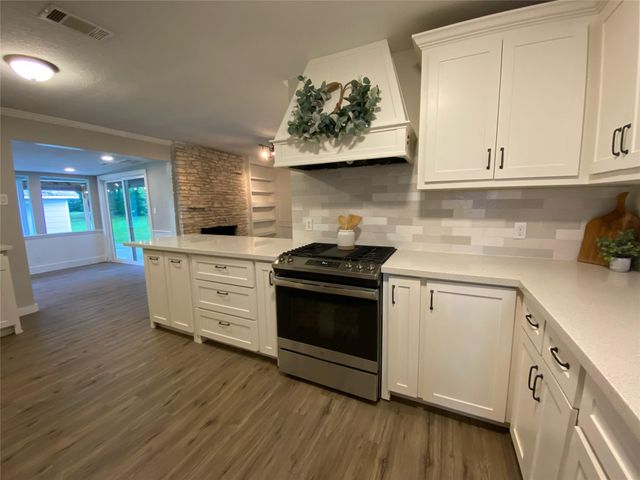 26941 E River Road, Splendora, TX 77372