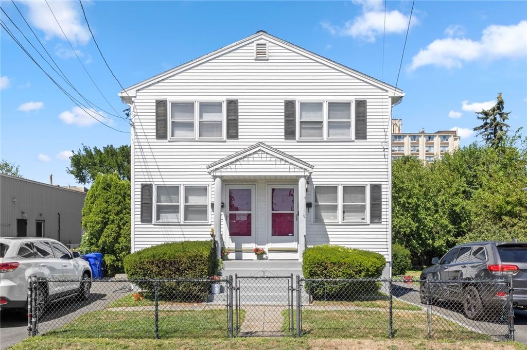 12 Parsons Street, East Providence, RI 02914