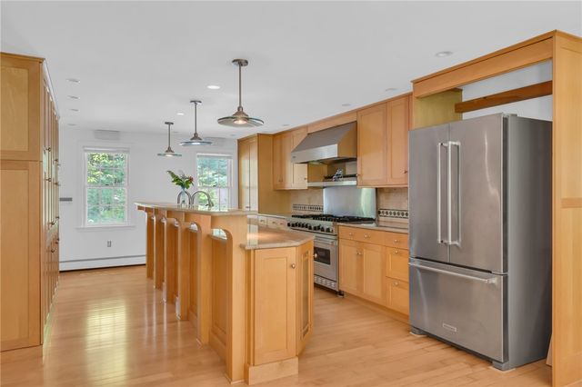 12 Howard Road, Cumberland, RI 02864