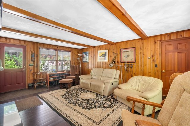 12 Howard Road, Cumberland, RI 02864