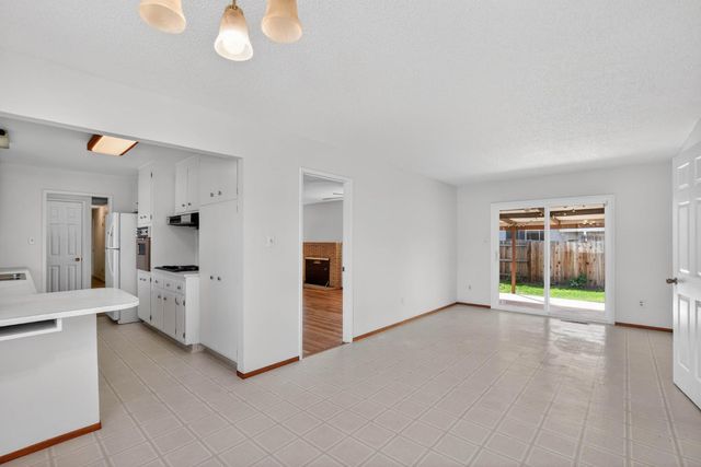 710 Villanova Dr, Davis, CA 95616