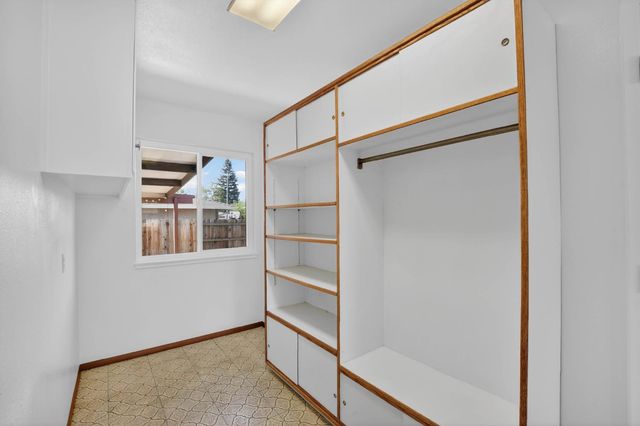 710 Villanova Dr, Davis, CA 95616