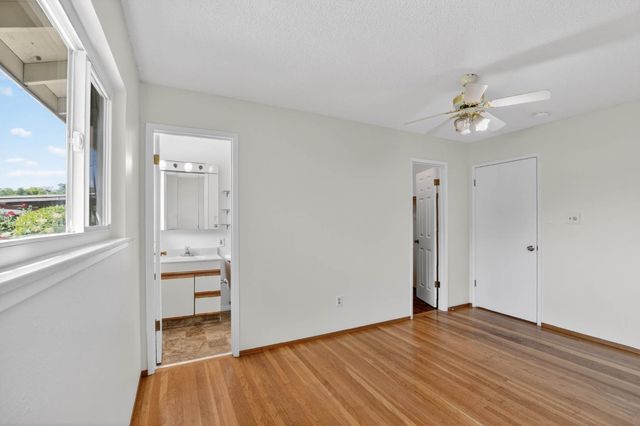 710 Villanova Dr, Davis, CA 95616