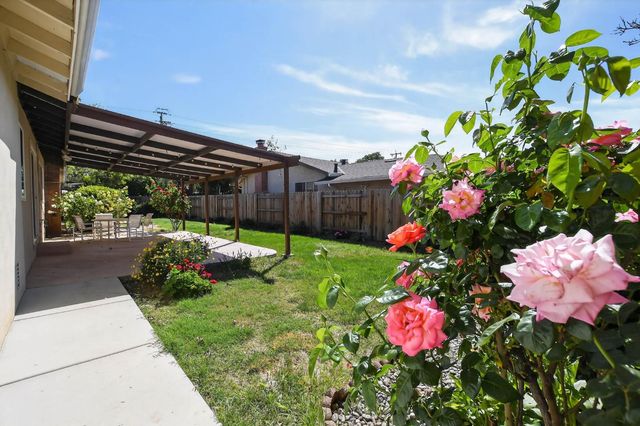 710 Villanova Dr, Davis, CA 95616