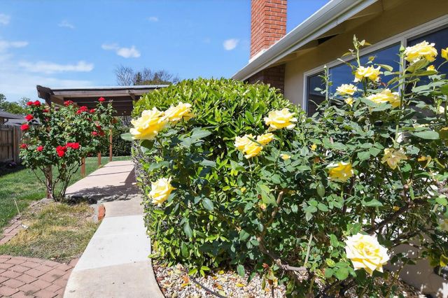 710 Villanova Dr, Davis, CA 95616