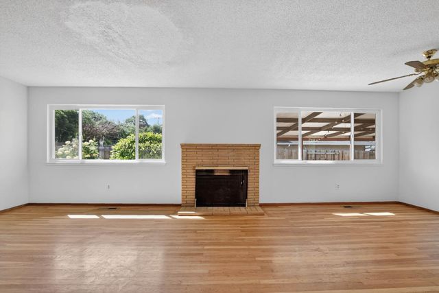 710 Villanova Dr, Davis, CA 95616