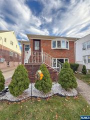 223 Day Avenue, Cliffside Park, NJ 07010