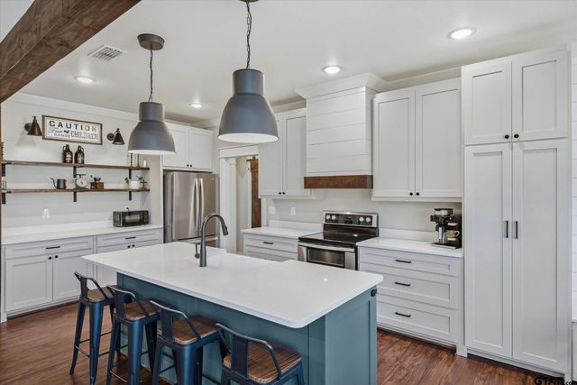 11142 CR 4103, Lindale, TX 75771