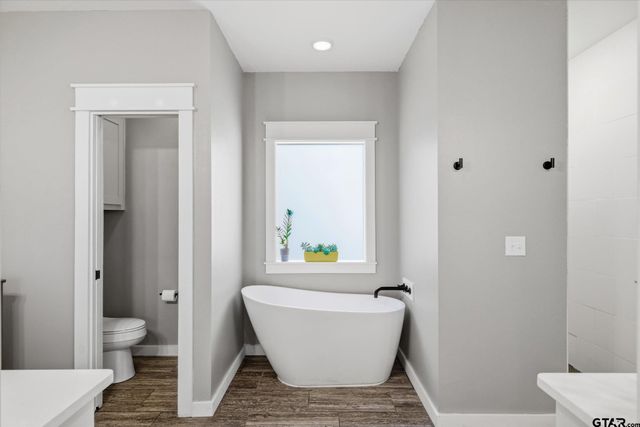 11142 CR 4103, Lindale, TX 75771