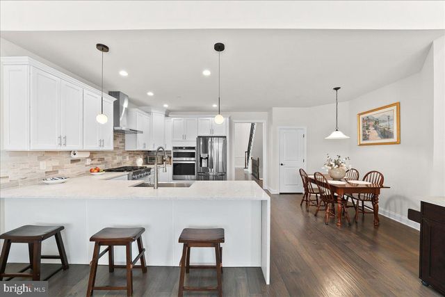 3718 PARRIS BLVD, Newtown Square, PA 19073