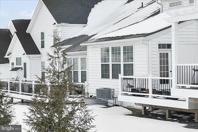 3718 PARRIS BLVD, Newtown Square, PA 19073