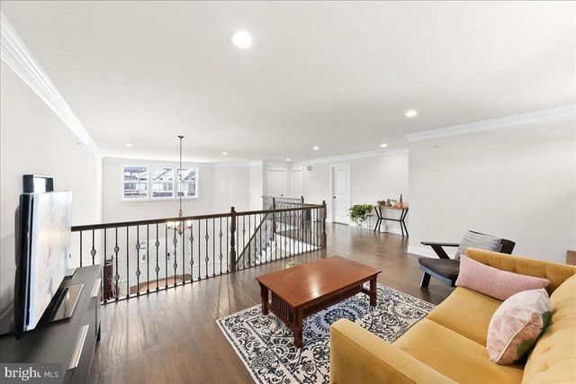 3718 PARRIS BLVD, Newtown Square, PA 19073