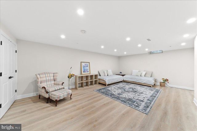 3718 PARRIS BLVD, Newtown Square, PA 19073