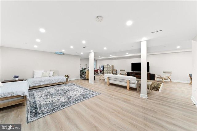 3718 PARRIS BLVD, Newtown Square, PA 19073