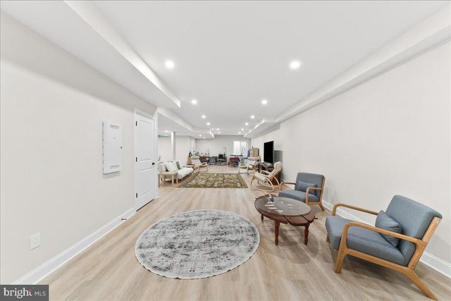 3718 PARRIS BLVD, Newtown Square, PA 19073