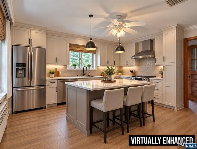 153 Orient Way, Lyndhurst, NJ 07071
