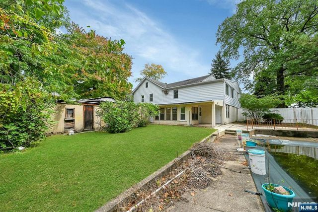 153 Orient Way, Lyndhurst, NJ 07071