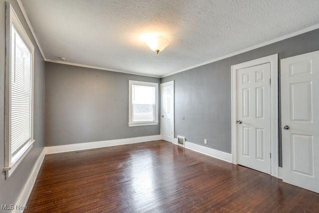 450 Storer Avenue, Akron, OH 44320