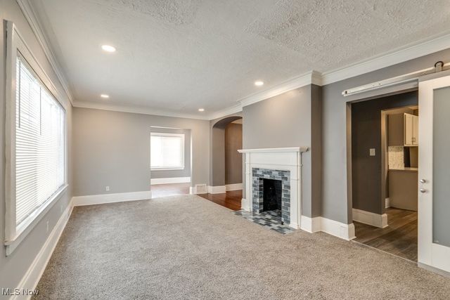 450 Storer Avenue, Akron, OH 44320